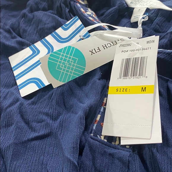 MARKET & SPRUCE Indy Embroidery Blouse - M - Picture 10 of 10